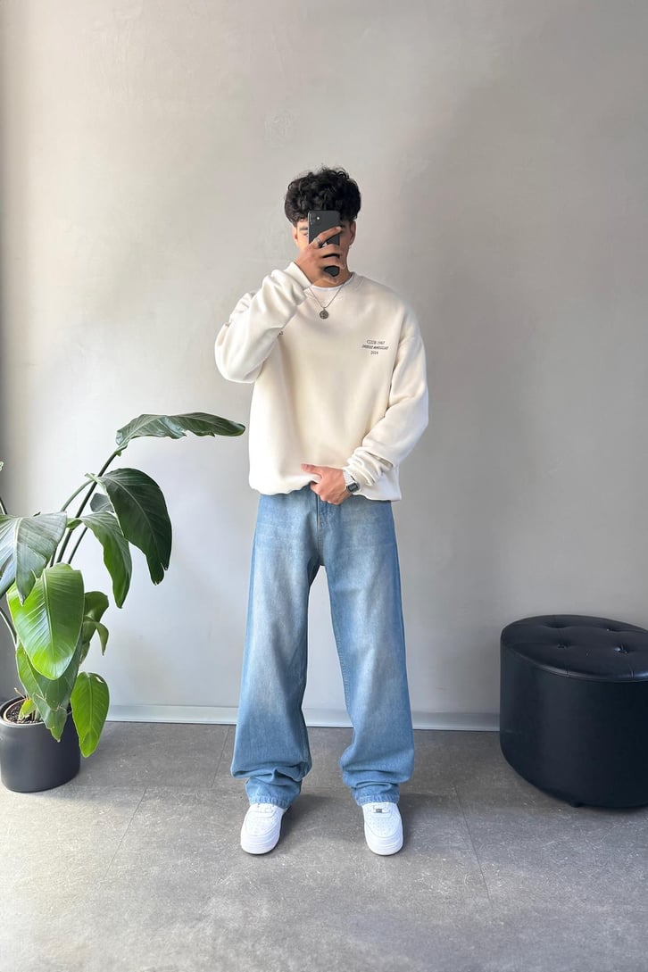 Writing Baslkılı Bisiklet Yaka Sweatshirt