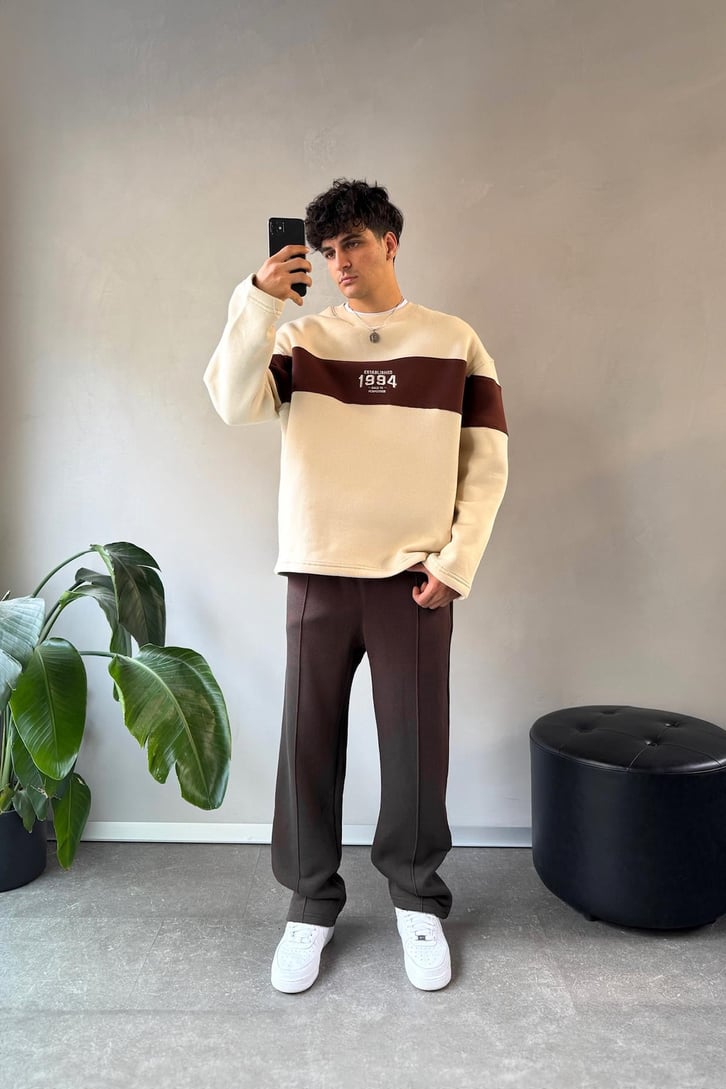 Writing Nakışlı Bisiklet Yaka Sweatshirt