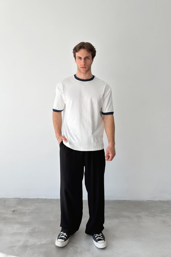 Yaka Biyeli Basic Tişört