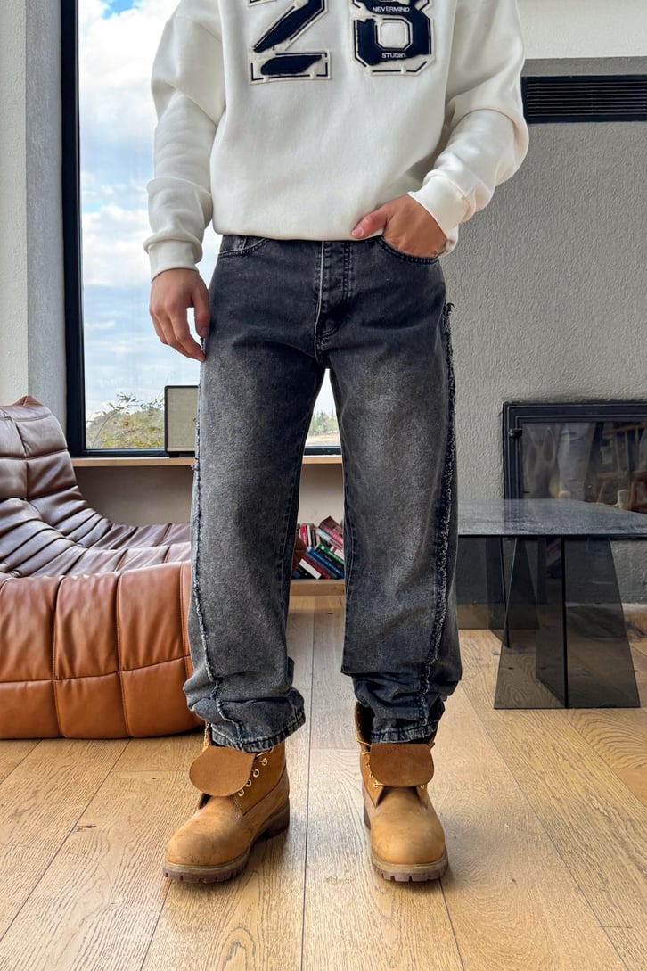 Yan Detay Regular Jean
