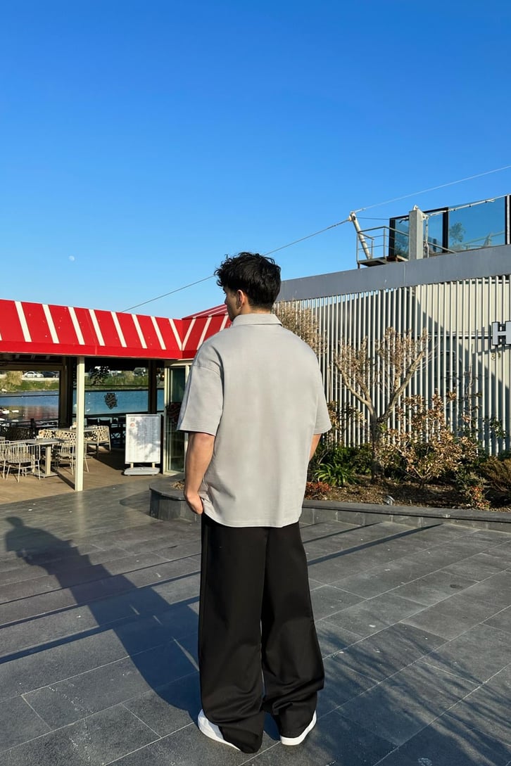 Yarım Fermuarlı Gri Oversize Tişört