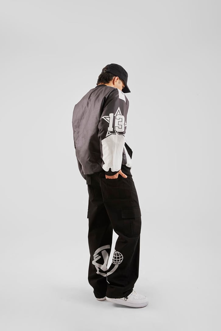 Yazı Baskılı Siyah Baggy Pantolon
