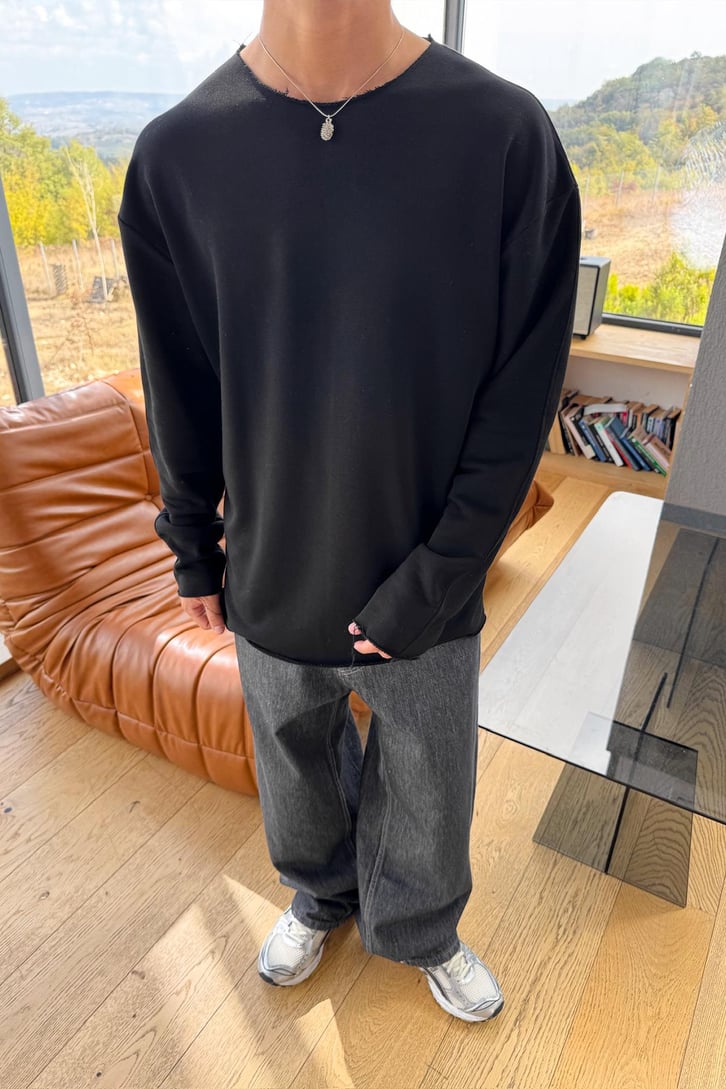 Yırtık Model Basic Sweat