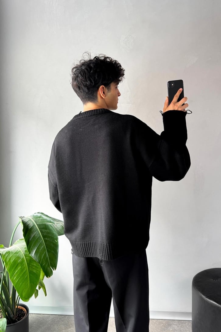 Yırtık Model Bisiklet Yaka Oversize Kazak