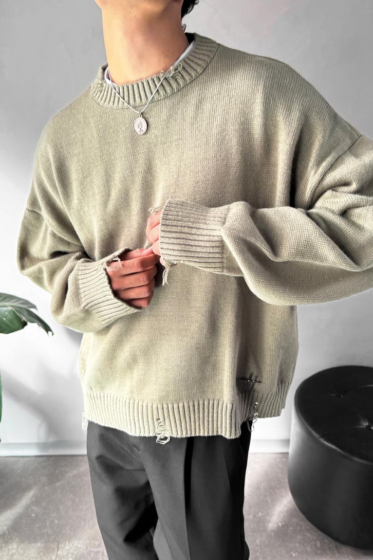 Yırtık Model Bisiklet Yaka Oversize Kazak