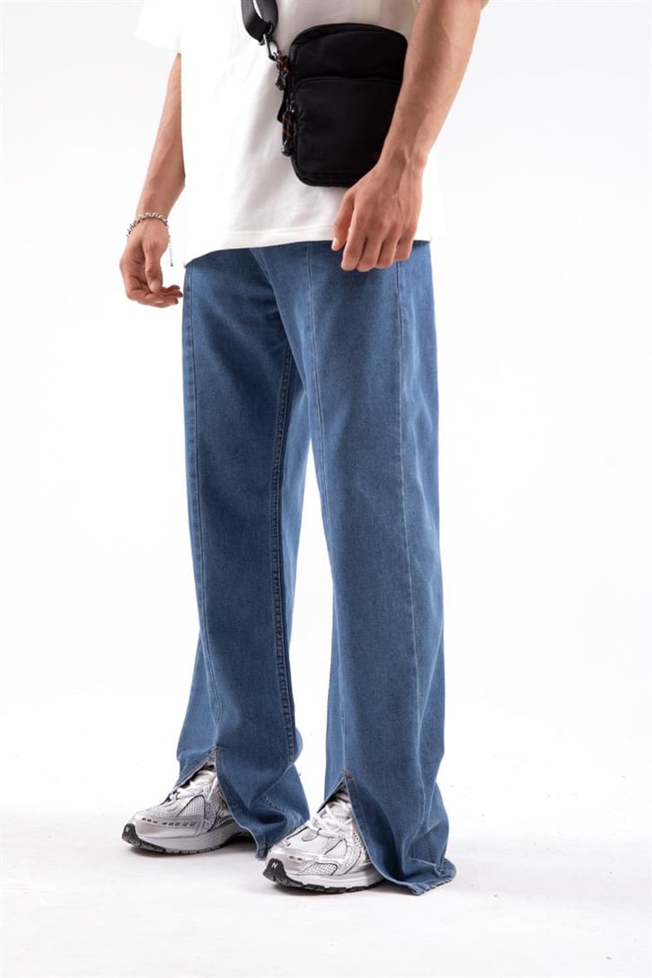 Yırtmaç Detaylı Baggy Jean