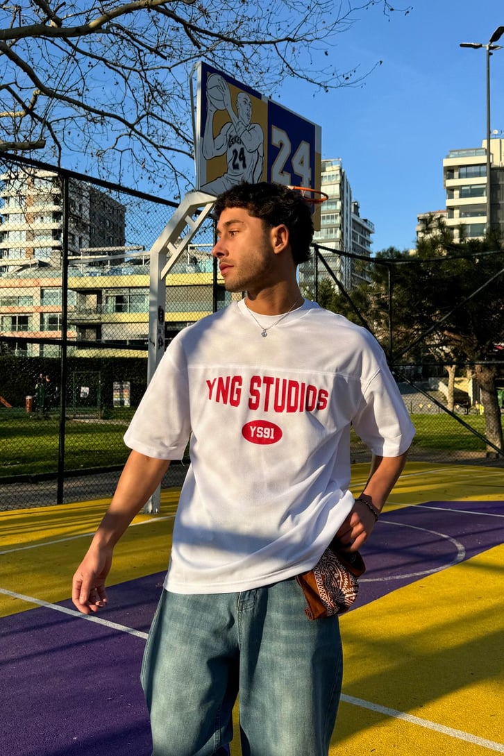 Yng Studios Bisiklet Yaka Forma