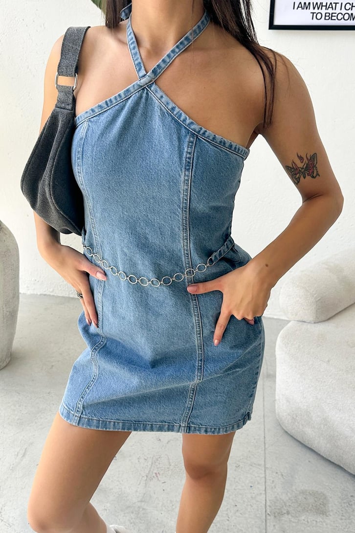Zincir Detaylı Mini Kot Elbise