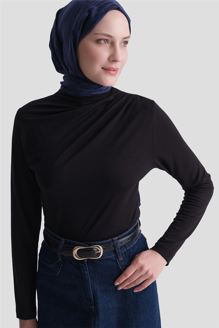 Degaje Yaka Örme Rayon Bluz Siyah