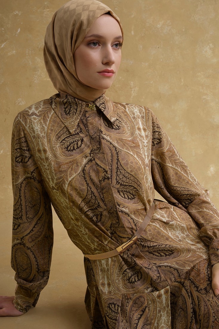 Şal Desenli Elbise Camel