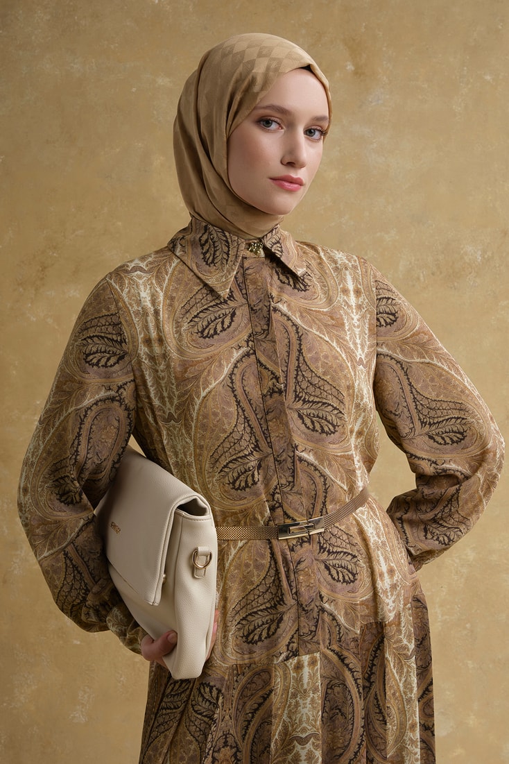 Şal Desenli Elbise Camel