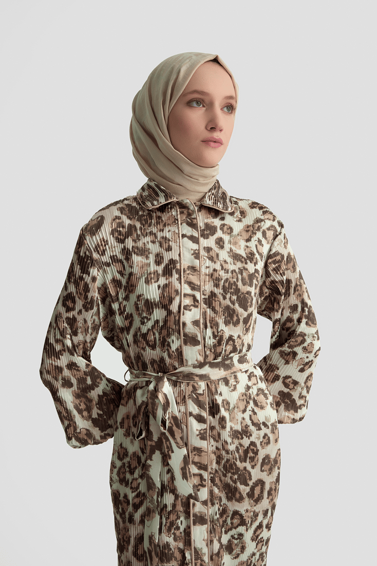 Leopar Desenli Elbise Camel 