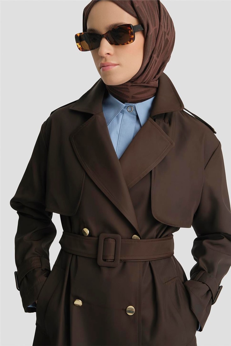 Armine Düğme Detaylı Trençkot Kahve