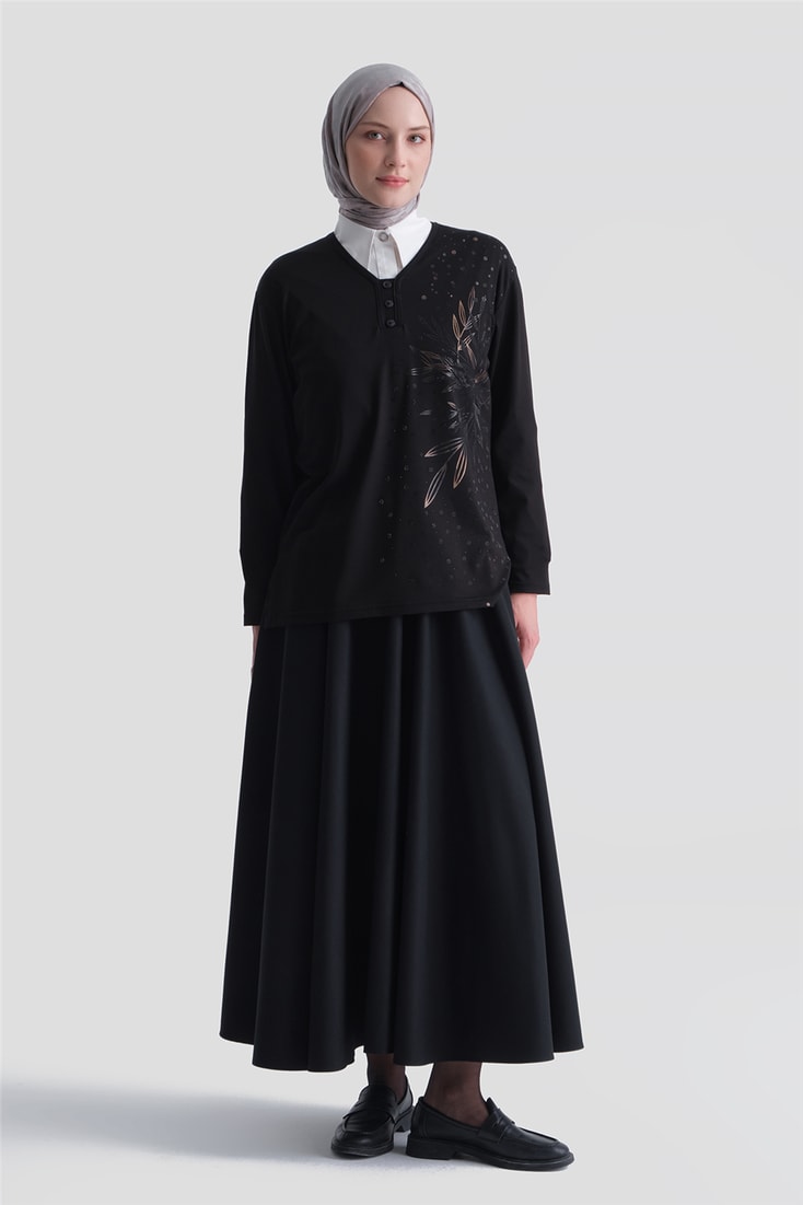 Armine Penye Siyah