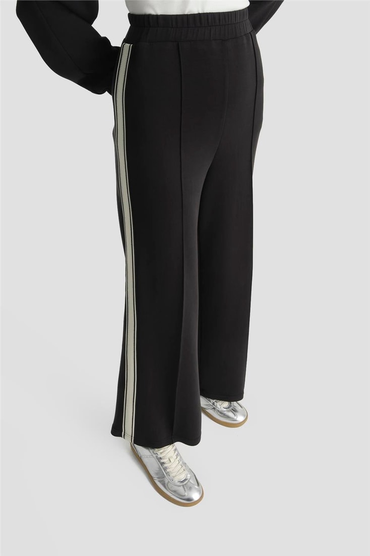 Armine Ribana Detaylı Modal Takım Siyah