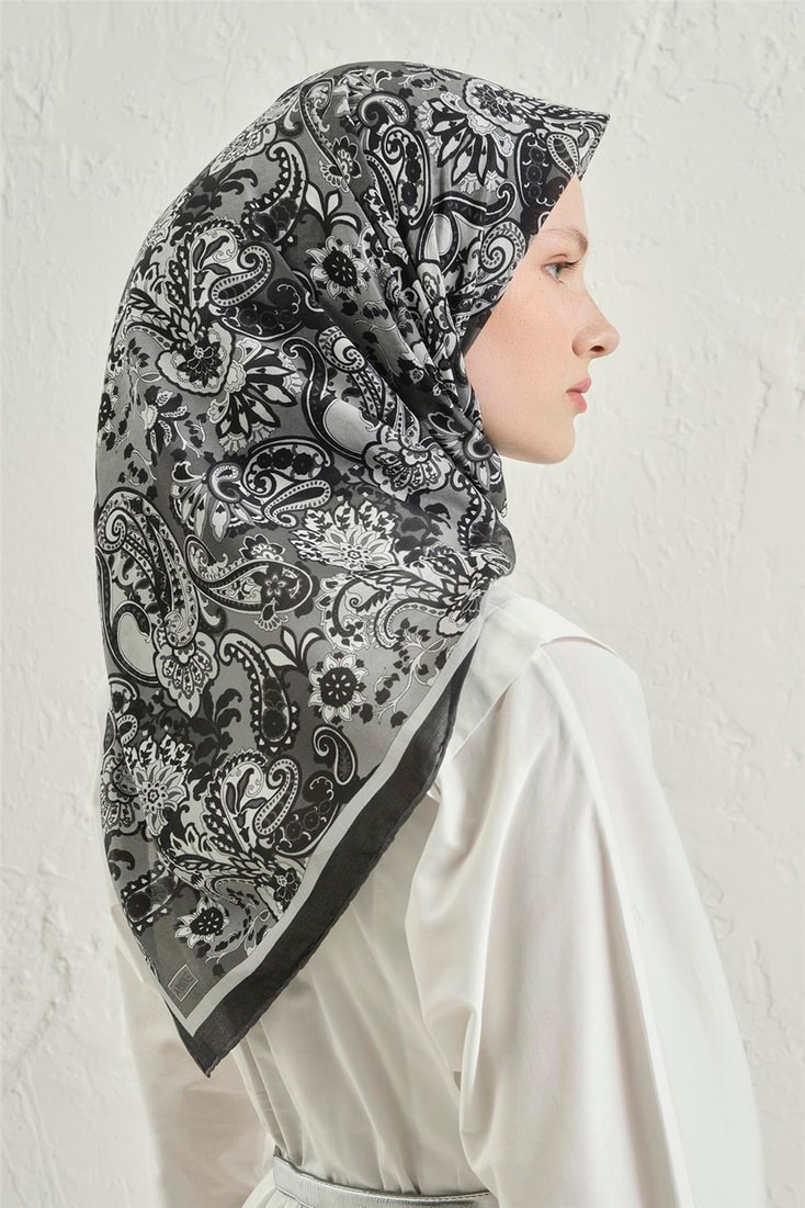 Armine Eşarp 1230 22 35 