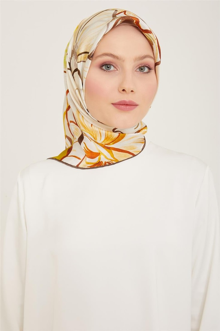 Armine Çiçek Desenli Twill İpek Eşarp 24Ya9110 5 34