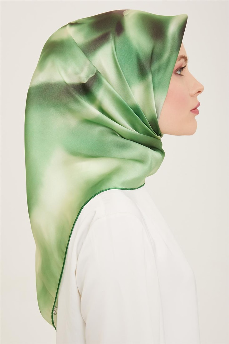 Armine Çiçek Desenli Twill İpek Eşarp 24Ya9124 82 53 