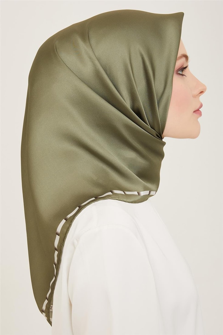 Armine Klasik Desenli Twill İpek Eşarp 24Ya9165 31 32
