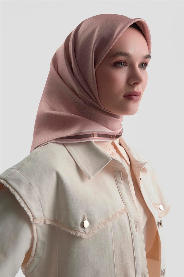 Armine Monogram Desenli Saf İpek Twill Eşarp 9401D 40
