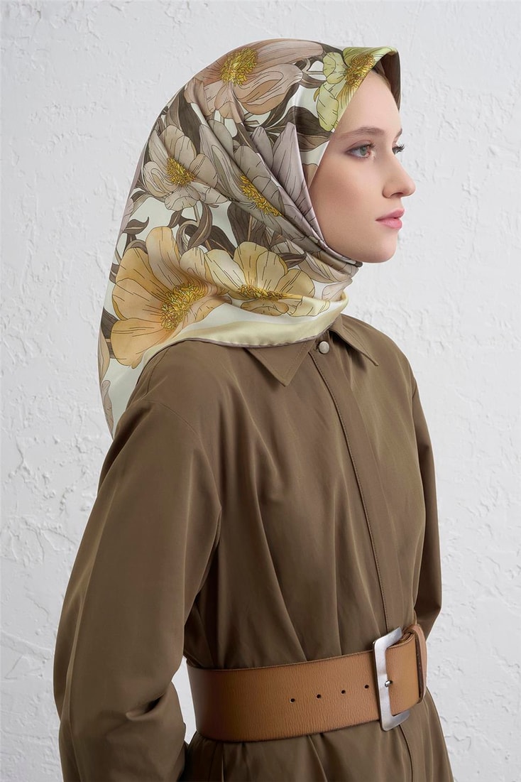 Armine Çiçek Desenli Saf İpek Twill Eşarp 9403D 38 