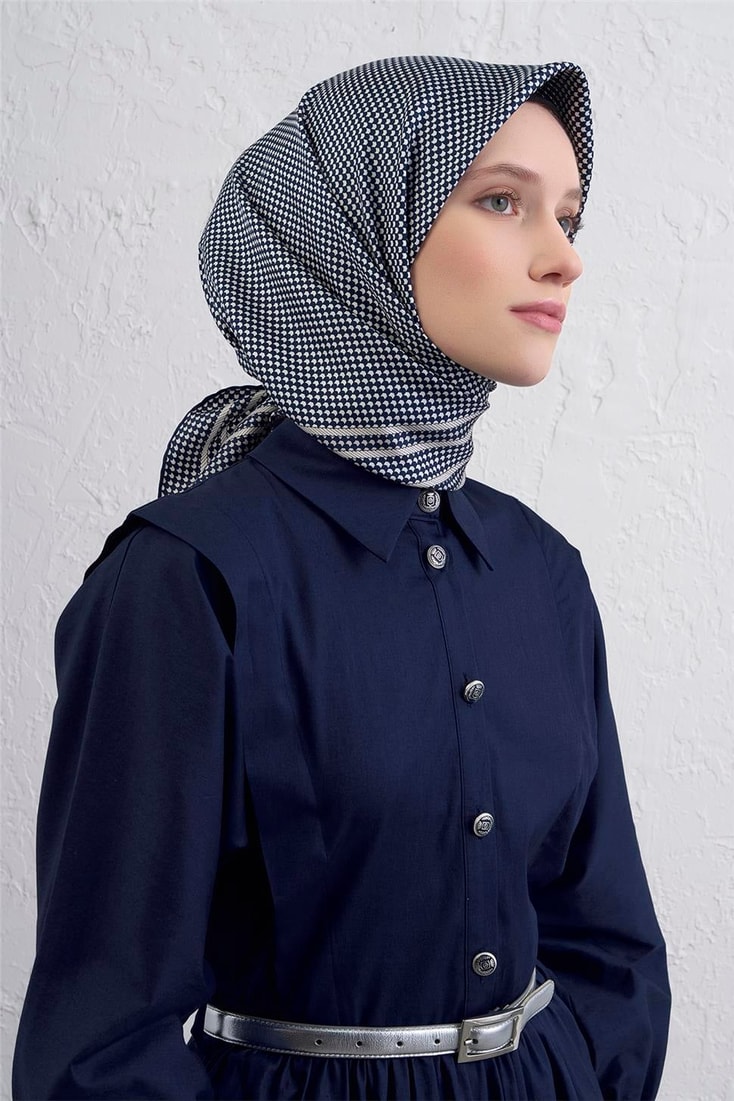 Armine Klasik Desenli Saf İpek Twill Eşarp 9404D 86