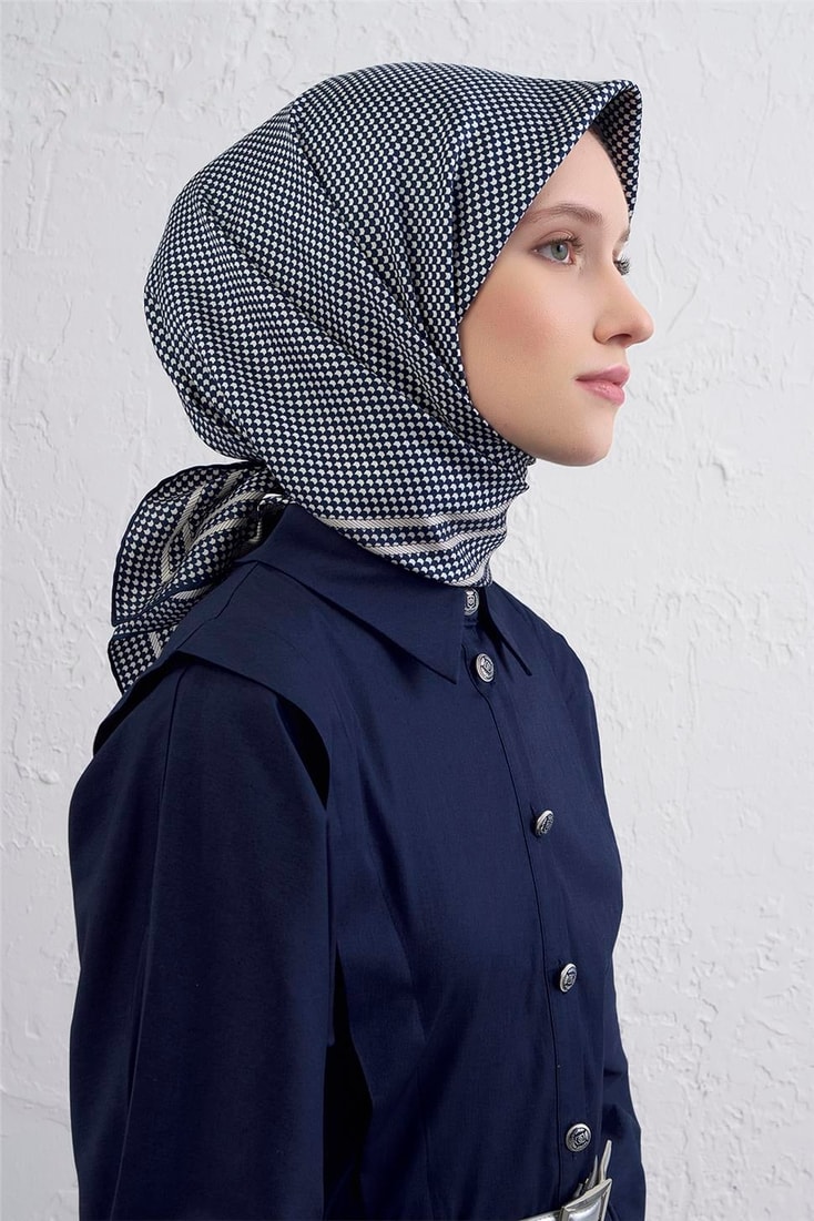 Armine Klasik Desenli Saf İpek Twill Eşarp 9404D 86