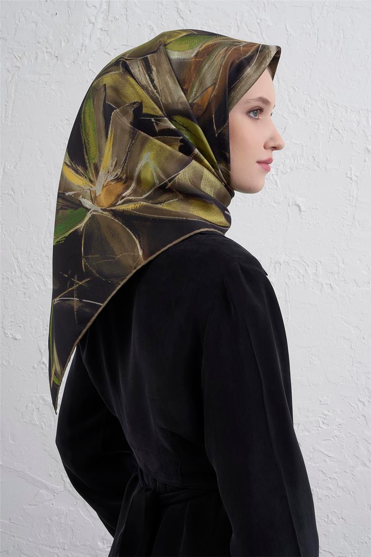 Armine Çiçek Desenli Saf İpek Twill Eşarp 9406D 05 