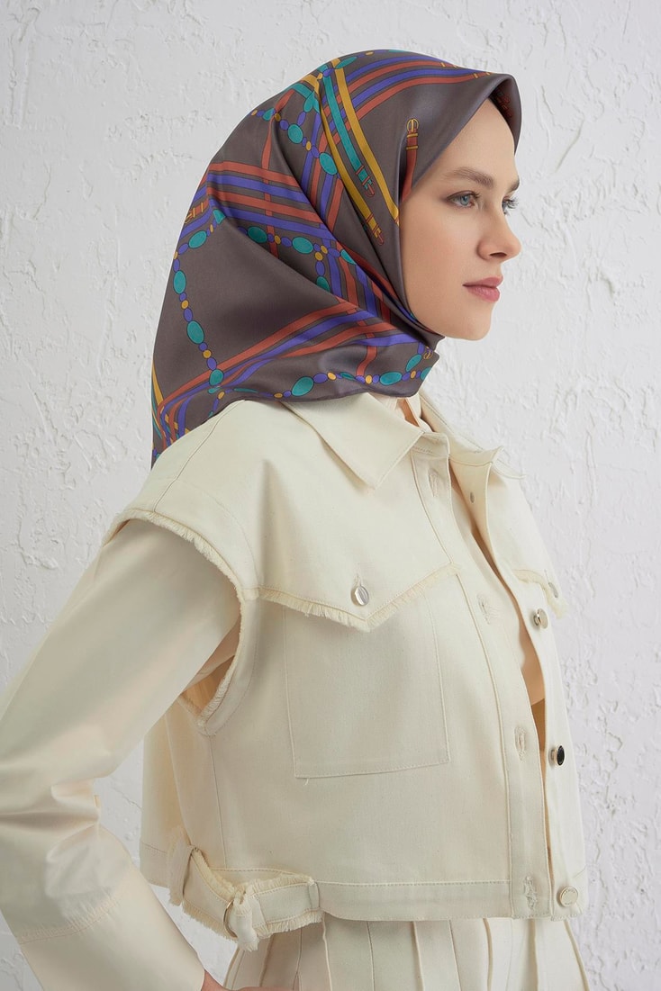Armine Obje Desenli Saf İpek Twill Eşarp 9407D 54 