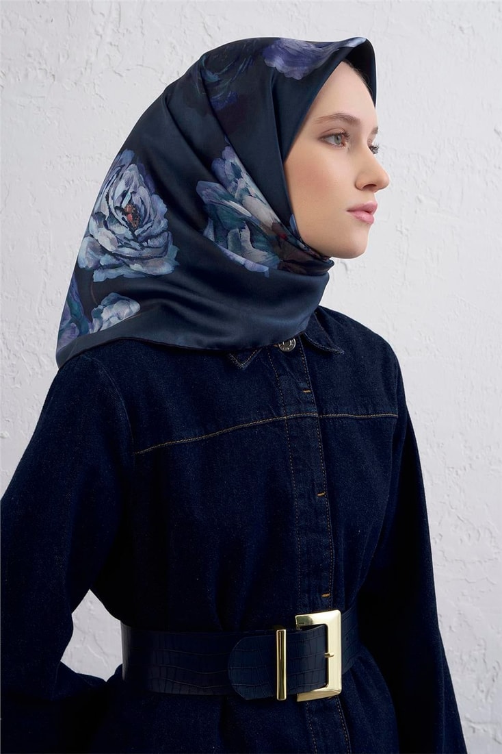Armine Çiçek Desenli Saf İpek Twill Eşarp 9419D 56