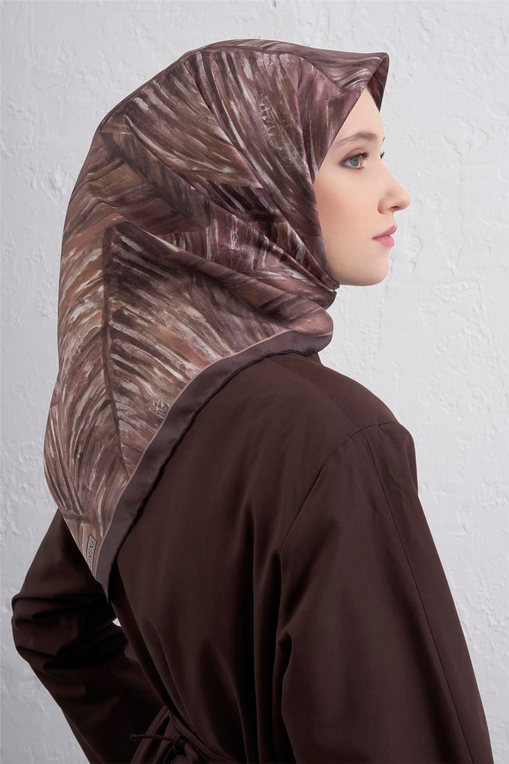 Armine Klasik Desenli Saf İpek Twill Eşarp 9430D 36 