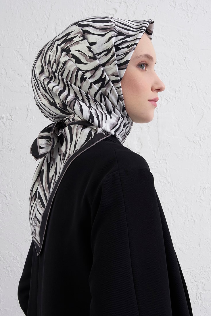 Armine Klasik Desenli Saf İpek Twill Eşarp 9435D 09 