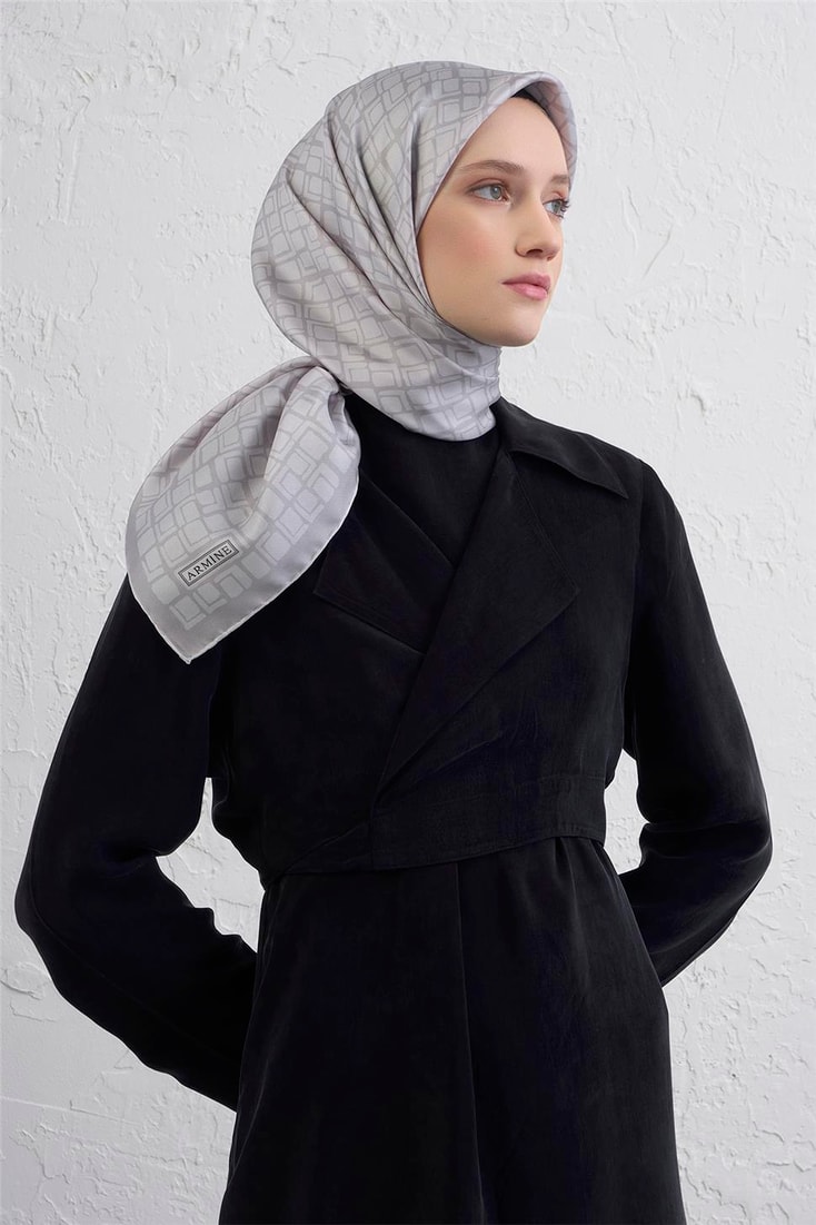 Armine Geometrik Desenli Saf İpek Twill Eşarp 9438D 58 