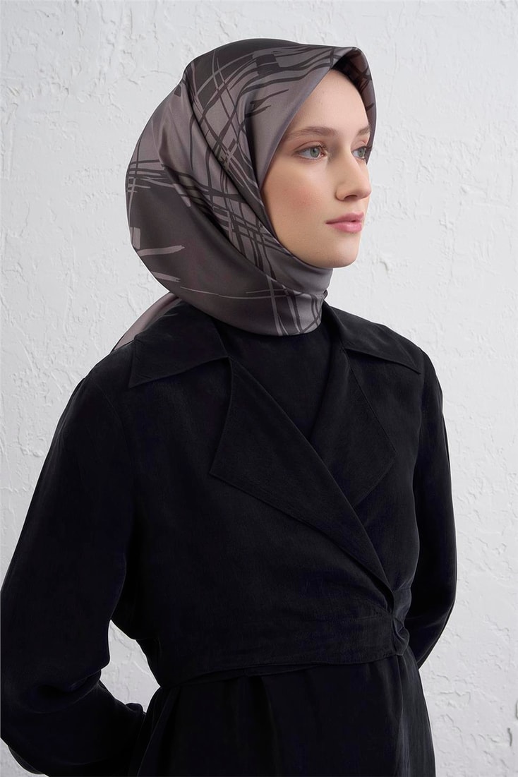 Armine Geometrik Desenli Saf İpek Twill Eşarp 9442D 33 