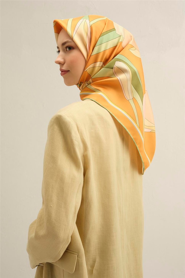 Armine Çiçek Desenli Saf İpek Twill Eşarp 9302D 50 