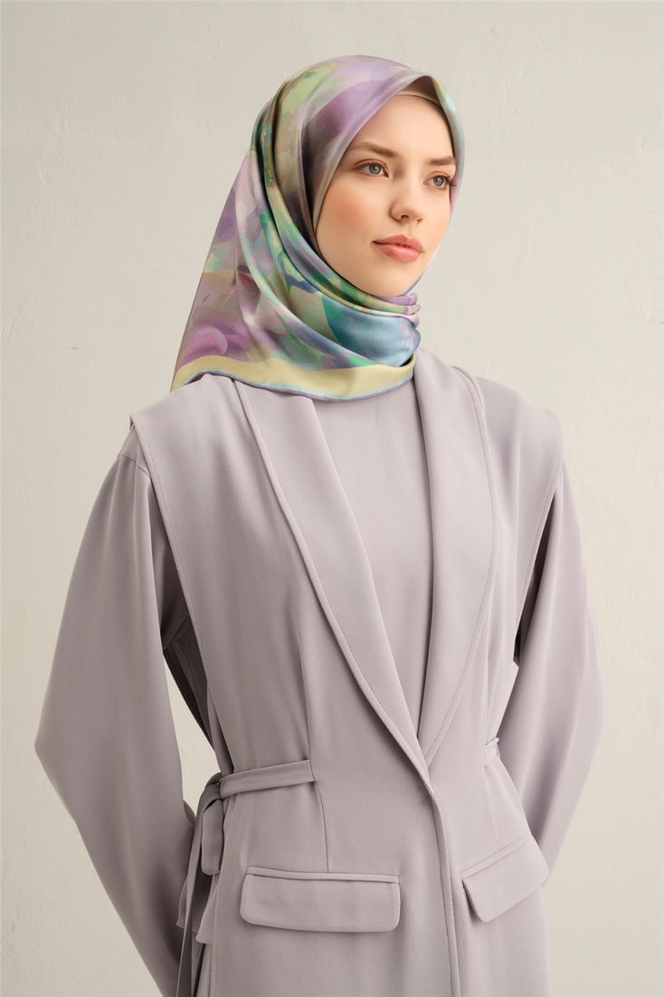 Armine Çiçek Desenli Saf İpek Twill Eşarp 9310D 83 