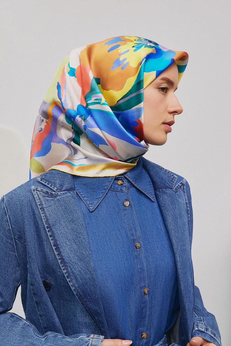 Armine Çiçek Desenli Saf İpek Twill Eşarp 9340D 83 