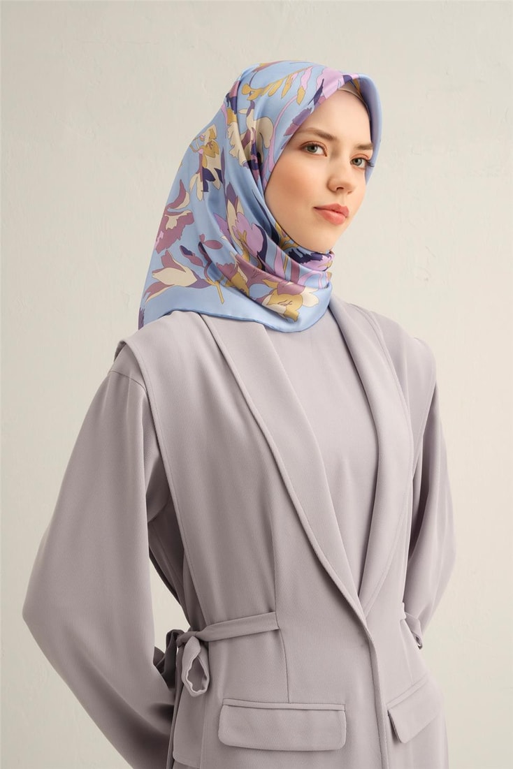 Armine Çiçek Desenli Saf İpek Sura Eşarp 9342D 32 