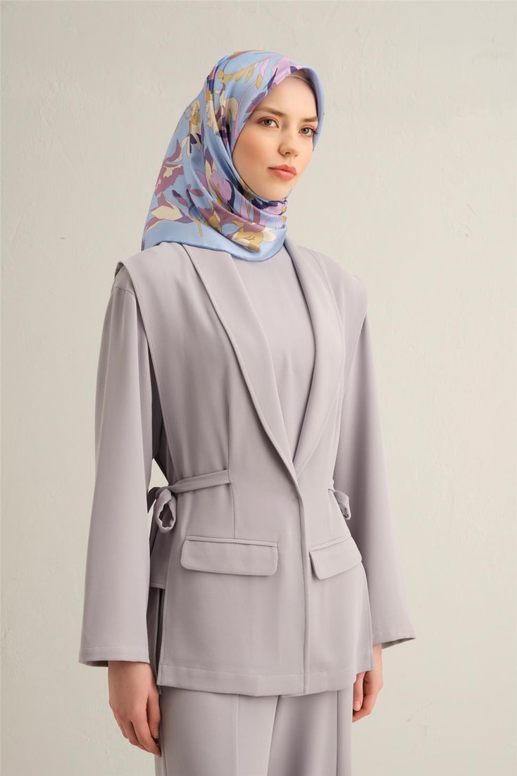 Armine Çiçek Desenli Saf İpek Twill Eşarp 9342D 32 