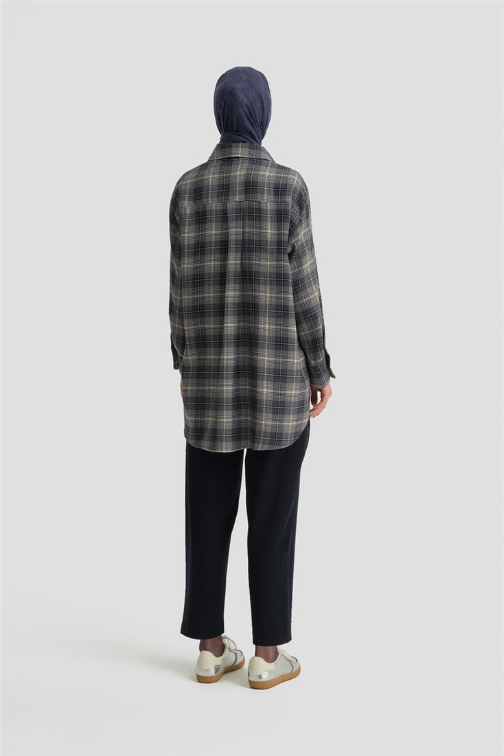 Armine Kapaklı Cepli Oduncu Gömlek ORT3637 Koyu Lacivert