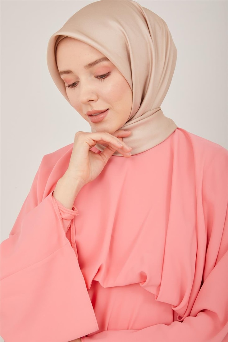 Armine Belinden Dökümlü Şık Elbise 23Y9601 Şeker Pembe