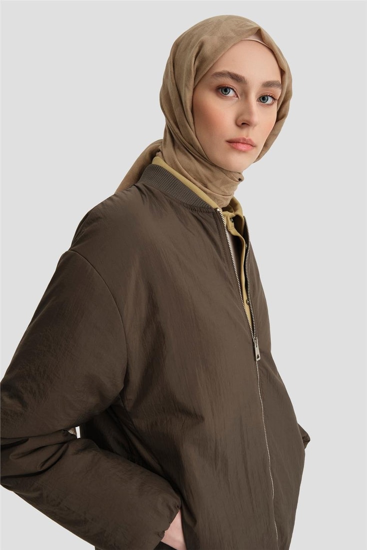 Armine Yaka Ribanalı Bomber Mont 25KD7522 Haki