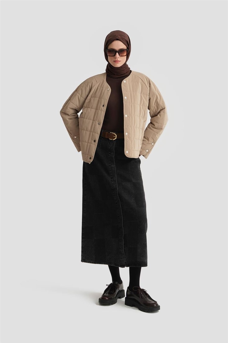 Armine Kolu Ve Önü Çıtçıtlı Kapitone Mont 25KD7525 Bej