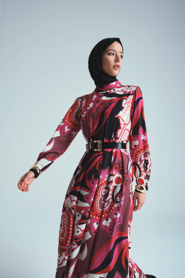 Armine Piliseli Ve Desenli Elbise 24K9907 Kırmızı