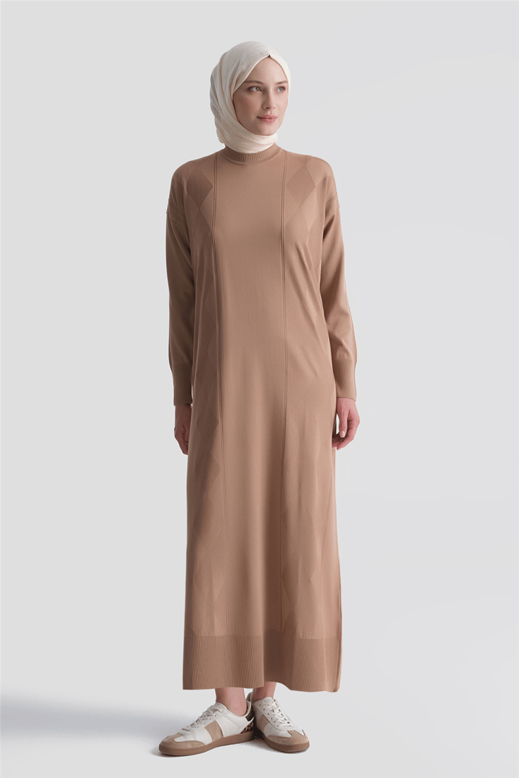 Armine Baklava Desenli Triko Elbise 25KTD958 Latte 
