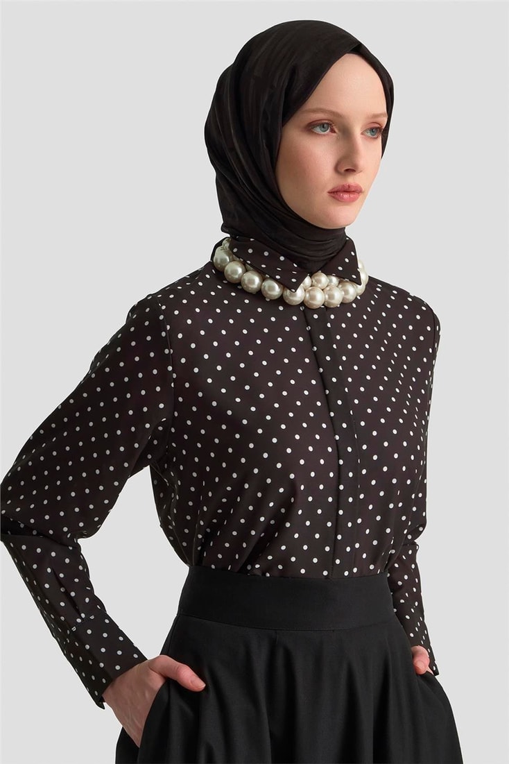Armine Puantiyeli Gömlek 25KD1008 Siyah