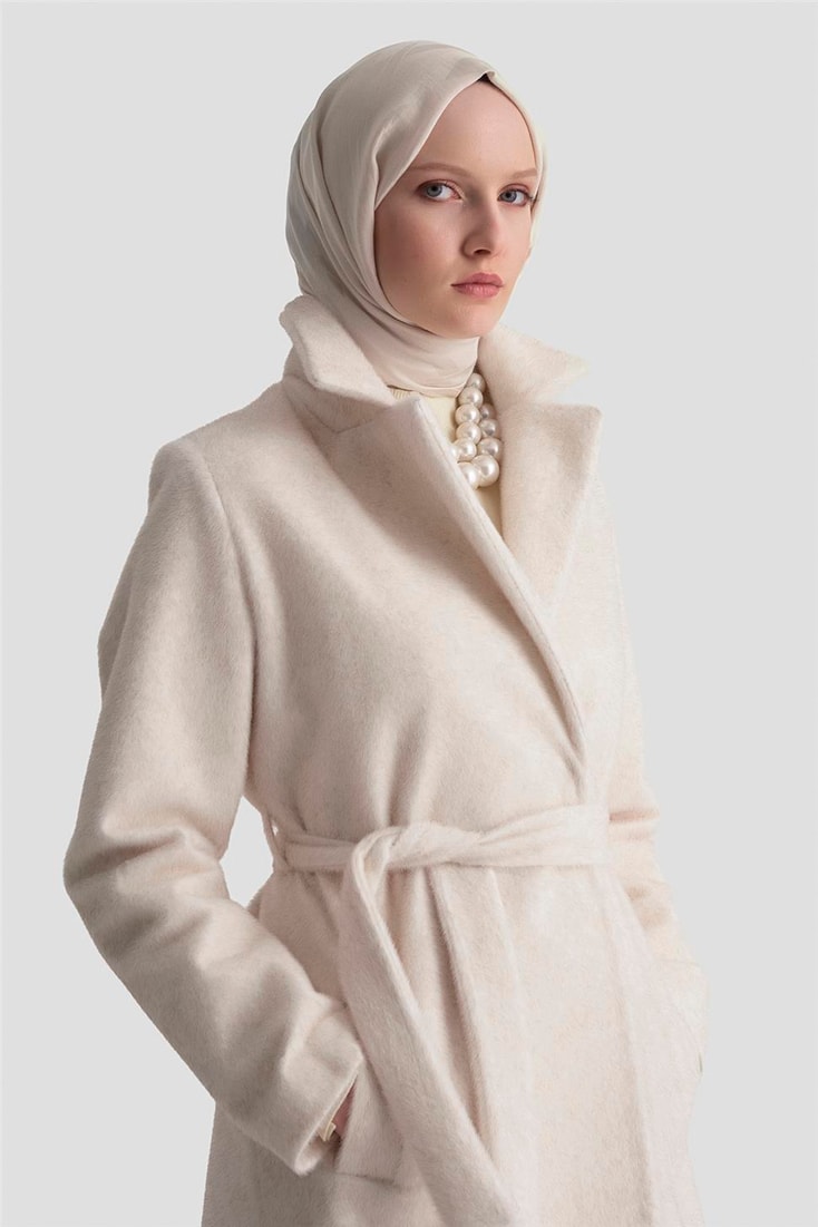 Armine Beli Kuşaklı Kaban 25KD2401 Ekru