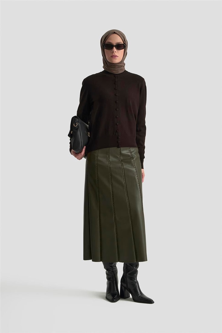 Armine Düğme Detaylı Basic Hırka 25KD7012 Siyah