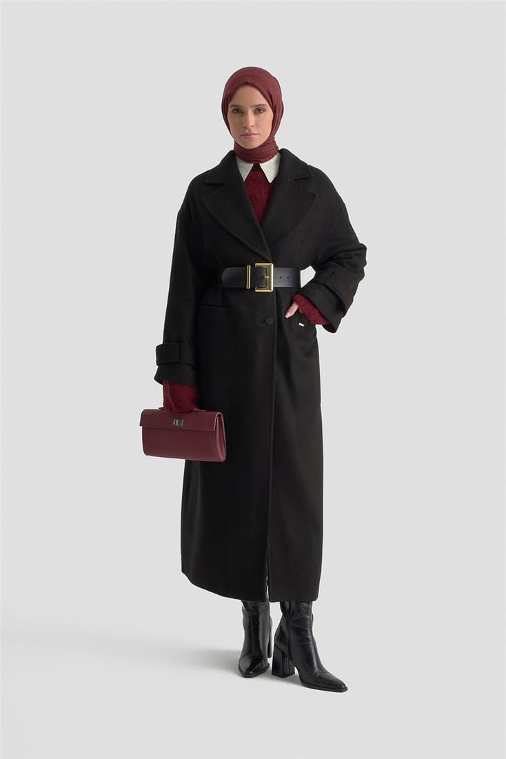 Armine Yanları Yırtmaçlı Kaban 25K7024 Siyah