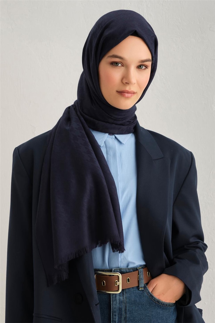 Armine Viscon Kazayağı Desen Şal 08